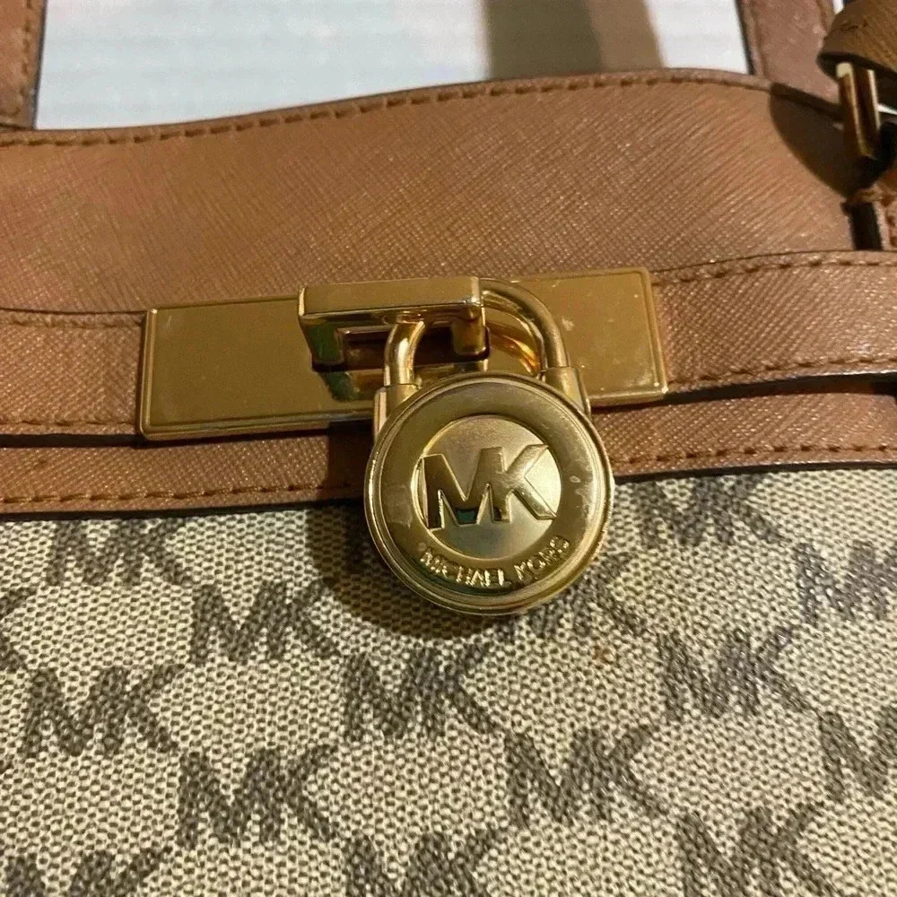 Michael Kors Mk Signature Print Canvas Satchel Ha… - image 7